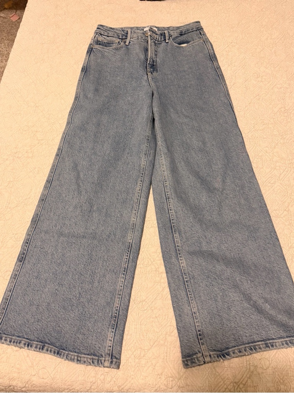 Good American Soft Tech Good Skate Crop Wide Leg Jeans
